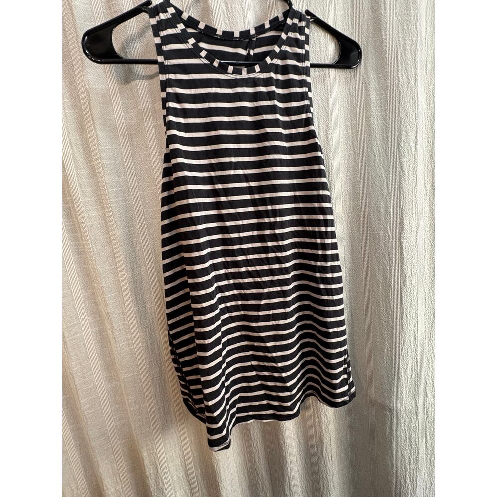 Lululemon All Tied Up Tank – Black/White Stripe (Size 4)
